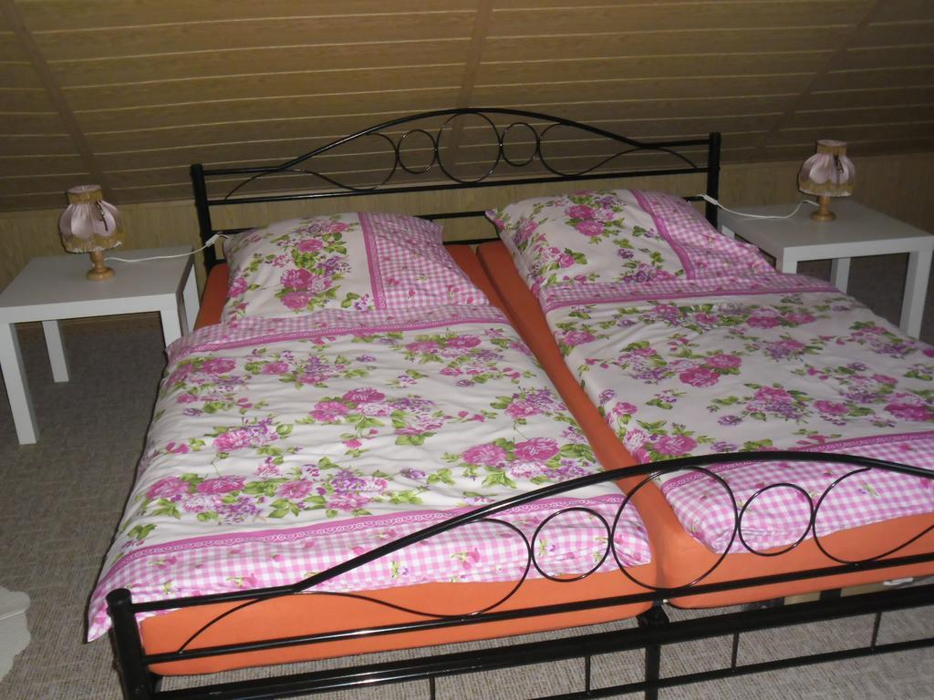 Zimmer Und Apartment Rosi Краков ам Зее Стая снимка