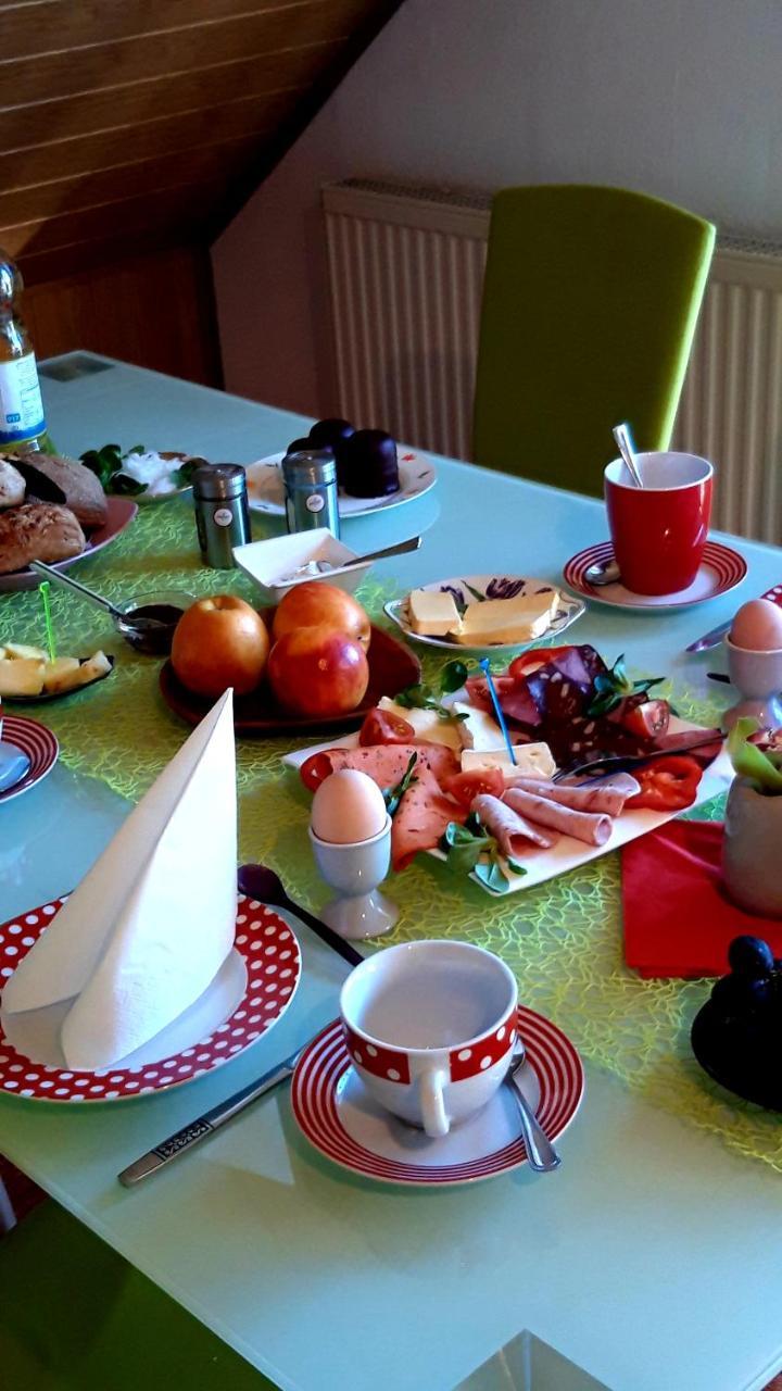 Zimmer Und Apartment Rosi Краков ам Зее Екстериор снимка